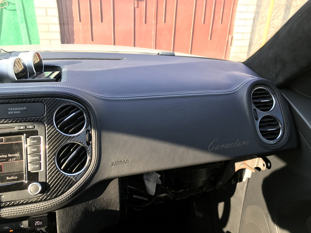 Перетяжка торпедо Volkswagen Tiguan, портфолио, пример работы №2