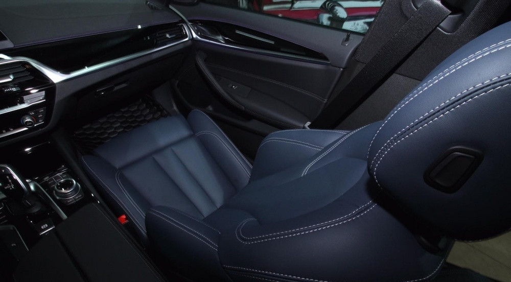 Перетяжка салона BMW 5 Series, пример работы №5 Перетяжка салона BMW 5 Series, портфолио, пример работы №5
